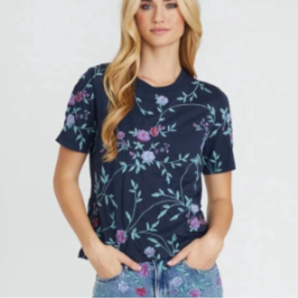 Driftwood HWT Cordiela Navy Floral Tee